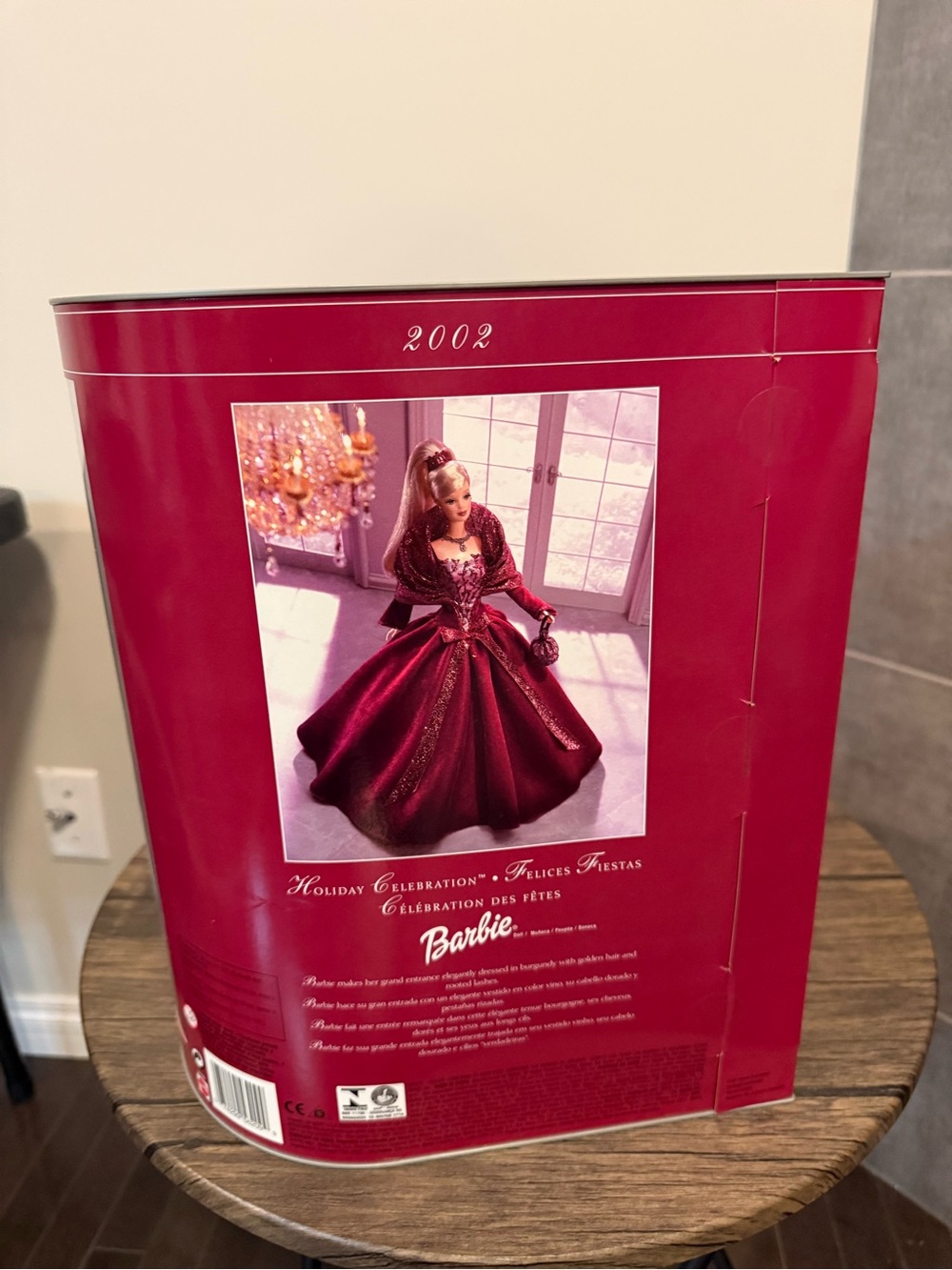 Collector Barbie - Picture 2 of 2